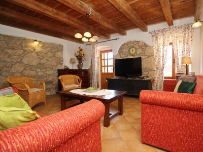 Holiday house Comfortable and spacious house with terrace Draga Bašćanska, Krk K-19204 - Outdoor photo 13