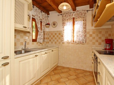 Holiday house Comfortable and spacious house with terrace Draga Bašćanska, Krk K-19204 - Outdoor photo 16