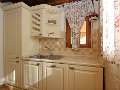 Holiday house Comfortable and spacious house with terrace Draga Bašćanska, Krk K-19204 - Outdoor photo 18