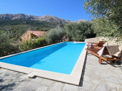 Holiday house Comfortable and spacious house with terrace Draga Bašćanska, Krk K-19204 - Outdoor photo 35