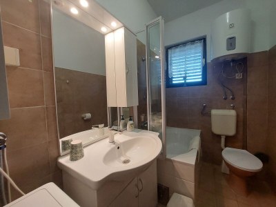 Apartment Two bedroom apartment with terrace Malinska, Krk A-19269-a - Outdoor photo 19