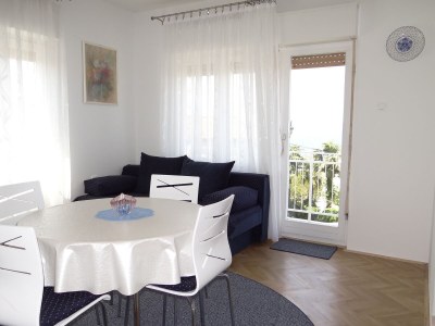 Apartment One bedroom apartment with balcony and sea view Malinska, Krk A-19270-a - Outdoor photo 7