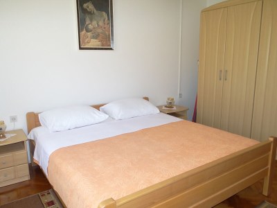 Apartment One bedroom apartment with balcony and sea view Malinska, Krk A-19270-a - Outdoor photo 12