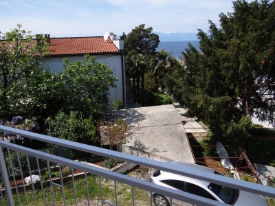 Apartment One bedroom apartment with balcony and sea view Malinska, Krk A-19270-a - Outdoor photo 16