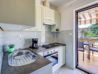 Apartment Two bedroom apartment with balcony Malinska, Krk A-19342-a - Outdoor photo 9