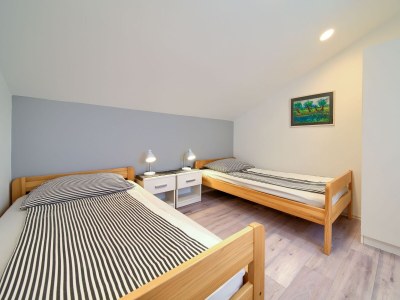 Apartment Two bedroom apartment with terrace and sea view Njivice, Krk A-20898-a - Outdoor photo 17