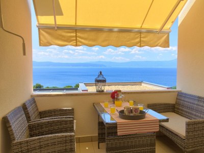 Apartment Two bedroom apartment with terrace and sea view Njivice, Krk A-20898-a - Outdoor photo 23