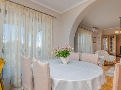 Apartment Two bedroom apartment with terrace and sea view Porat, Krk A-19343-a - Outdoor photo 3