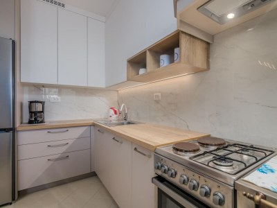 Apartment Two bedroom apartment with terrace and sea view Porat, Krk A-19343-a - Outdoor photo 5