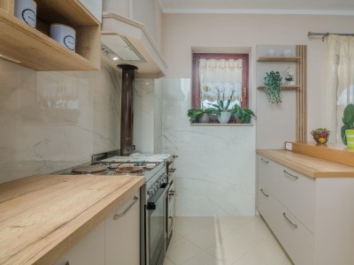 Apartment Two bedroom apartment with terrace and sea view Porat, Krk A-19343-a - Outdoor photo 6