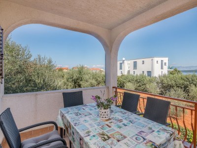 Apartment Two bedroom apartment with terrace and sea view Porat, Krk A-19343-a - Outdoor photo 15