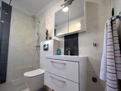 Apartment Two bedroom apartment with terrace Porat, Krk A-19347-a - Outdoor photo 8