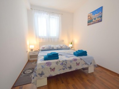 Apartment Two bedroom apartment with terrace Barušići, Krk A-19369-a - Outdoor photo 10