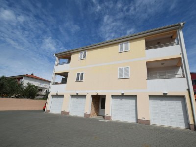 Apartment Two bedroom apartment with terrace Barušići, Krk A-19369-a - Outdoor photo 21
