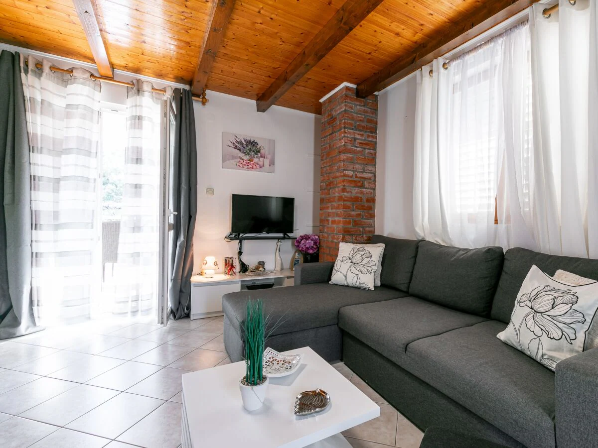 Apartment Two bedroom apartment with terrace Vela Luka, Korčula A-20932-a - Outdoor photo 4