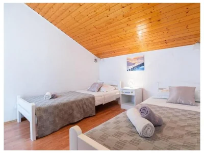 Apartment Two bedroom apartment with terrace Vela Luka, Korčula A-20932-a - Outdoor photo 14