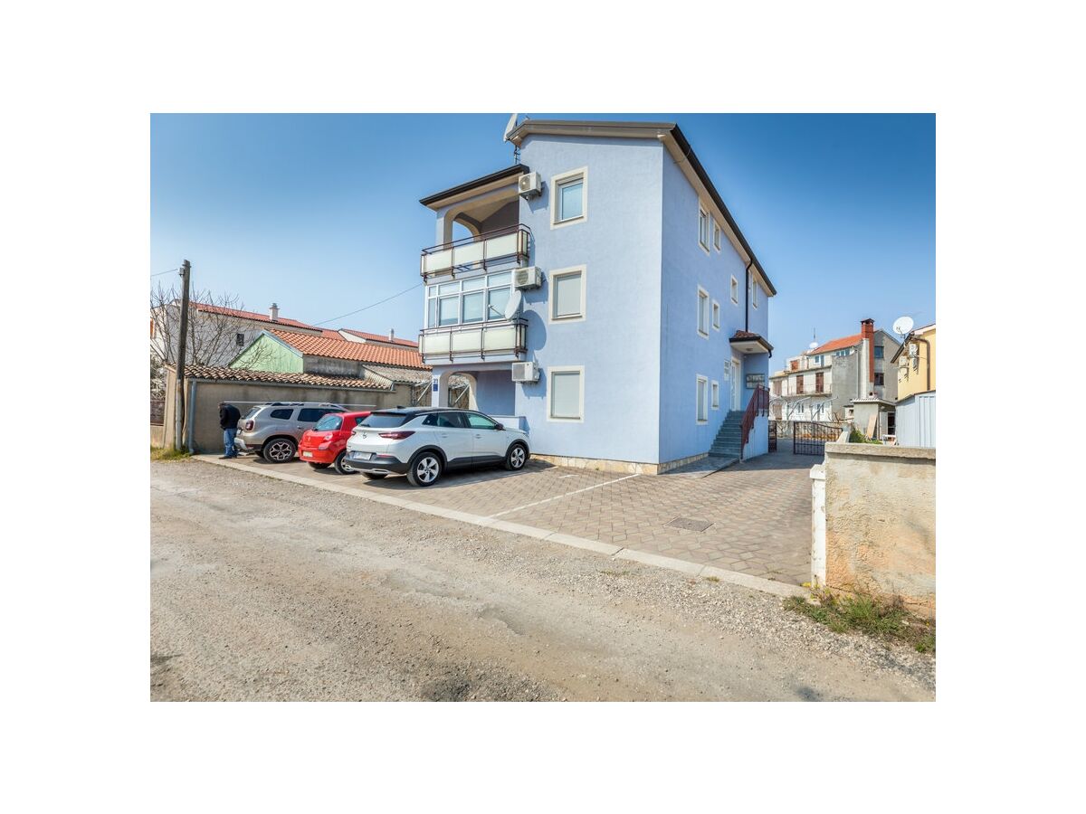 Apartment Two bedroom apartment with air-conditioning Fažana A-19494-a