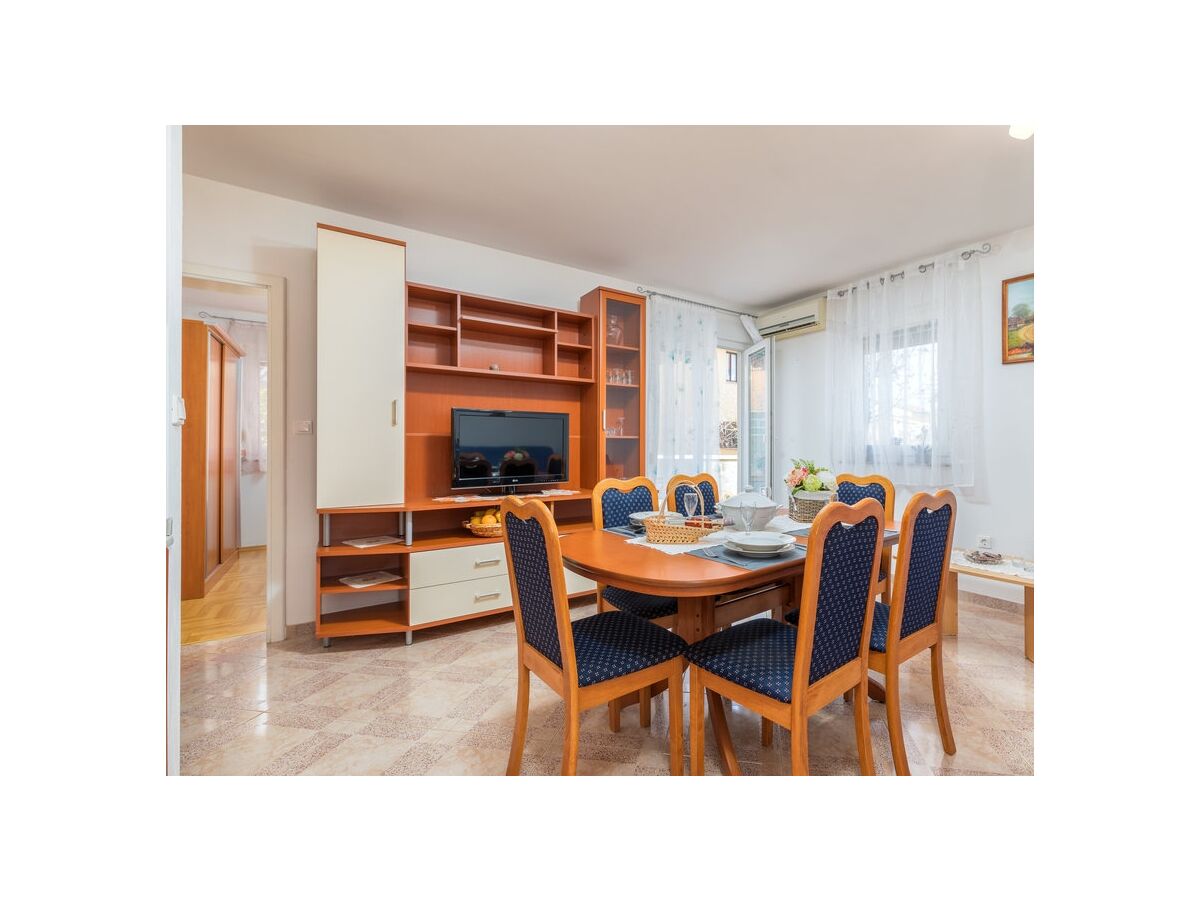 Apartment Two bedroom apartment with air-conditioning Fažana A-19494-a - Outdoor photo 4