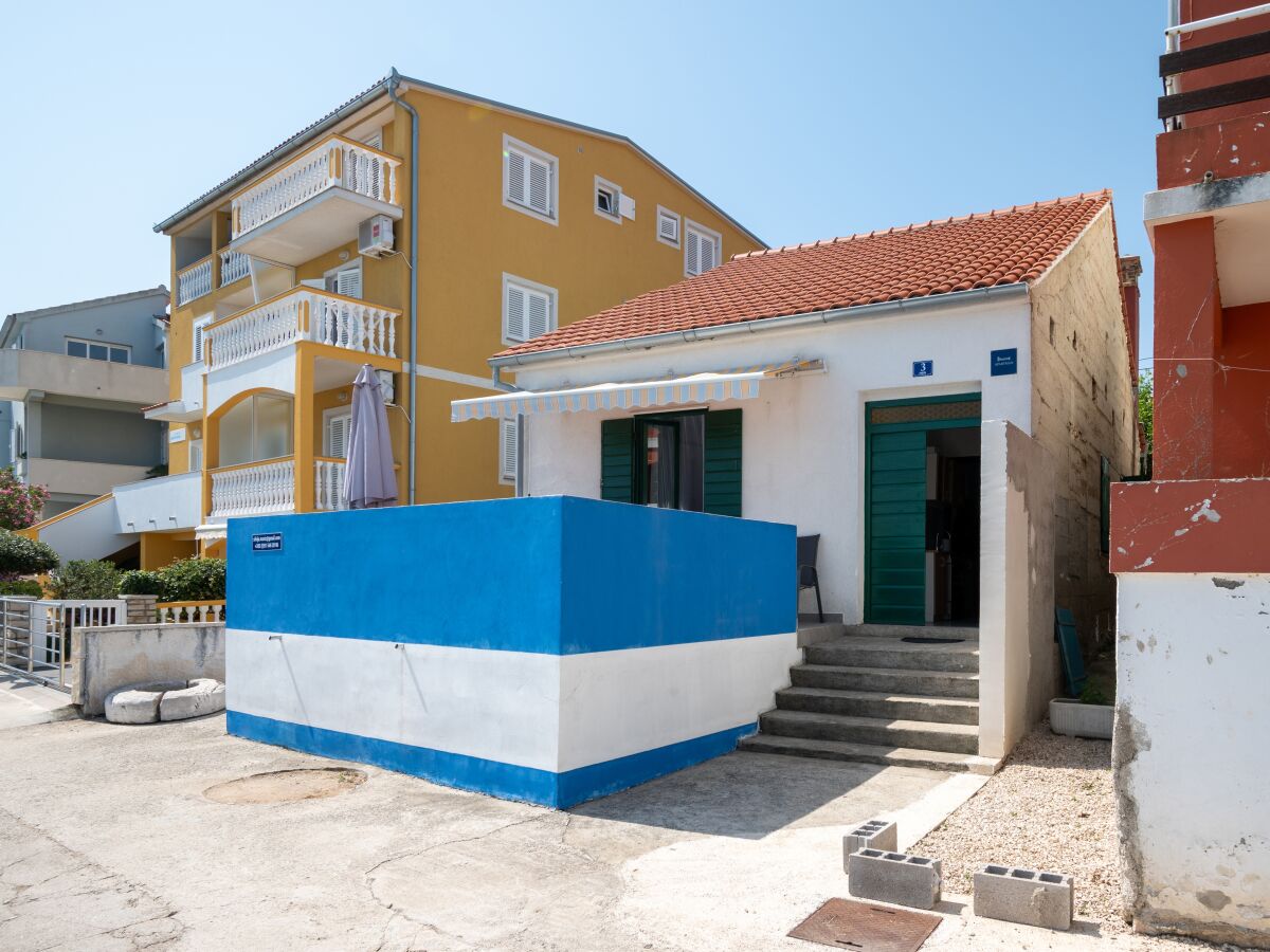 Holiday house Two bedroom house near beach Preko, Ugljan K-21106 - Outdoor photo 5