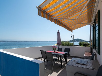 Holiday house Two bedroom house near beach Preko, Ugljan K-21106 in Preko - Holiday house