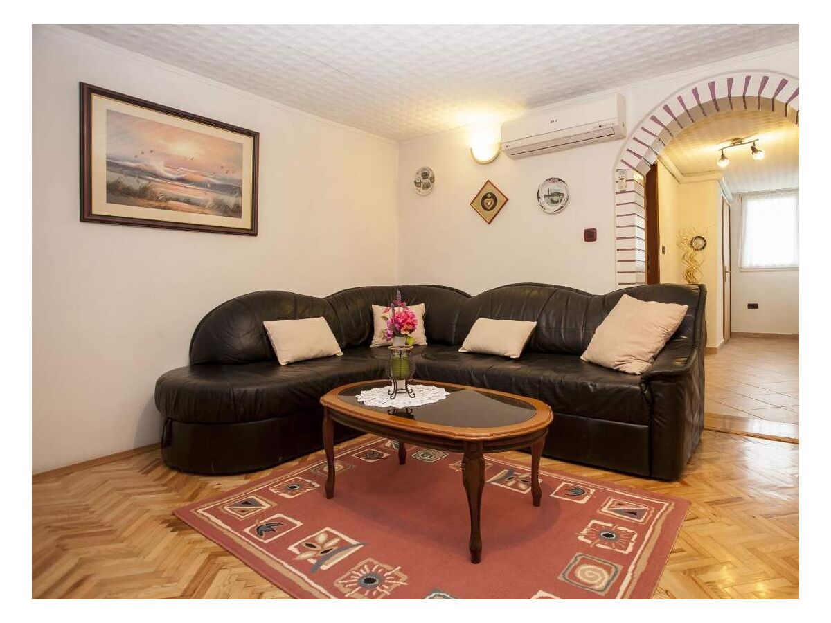 Apartment Two bedroom apartment with terrace Rovinj A-21107-a - Outdoor photo 3