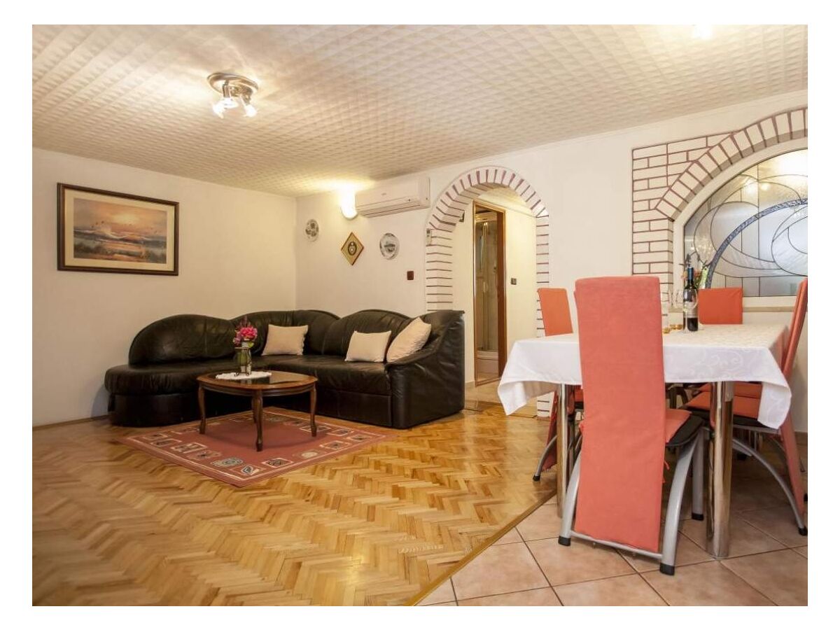 Apartment Two bedroom apartment with terrace Rovinj A-21107-a - Outdoor photo 4