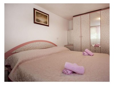 Apartment Two bedroom apartment with terrace Rovinj A-21107-a - Outdoor photo 7