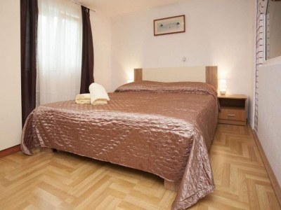 Apartment Two bedroom apartment with terrace Rovinj A-21107-a - Outdoor photo 8