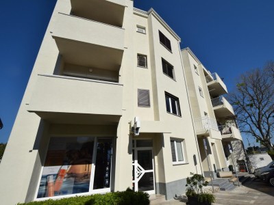 Apartment One bedroom apartment with balcony and sea view Malinska, Krk A-19370-a - Outdoor photo 2