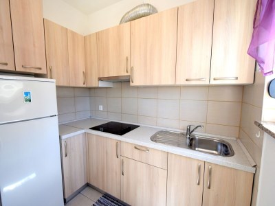 Apartment One bedroom apartment with balcony and sea view Malinska, Krk A-19370-a - Outdoor photo 6