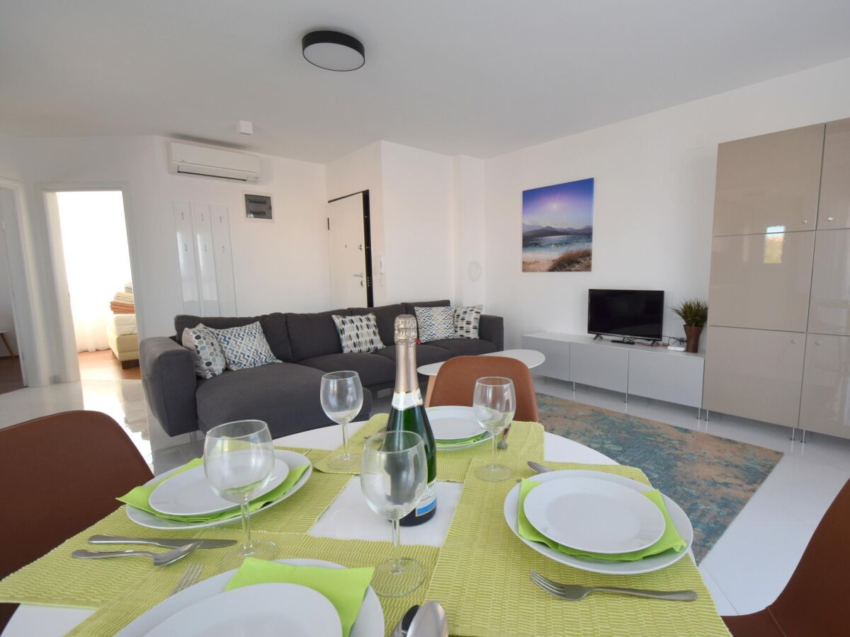 Apartment Two bedroom apartment with terrace and sea view Malinska, Krk A-19374-b - Outdoor photo 4