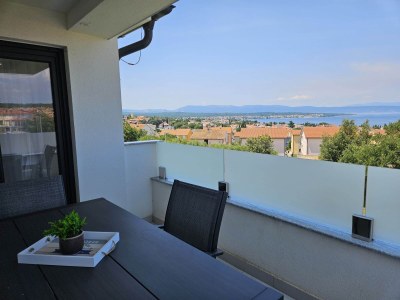 Apartment Two bedroom apartment with terrace and sea view Malinska, Krk A-19374-b - Outdoor photo 12