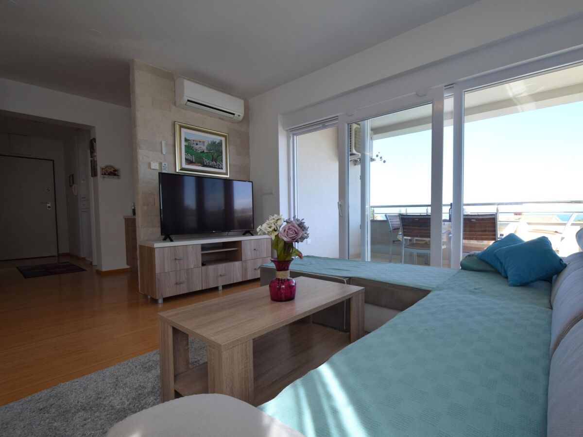 Apartment Two bedroom apartment with terrace Vantačići, Krk A-19386-a - Outdoor photo 2