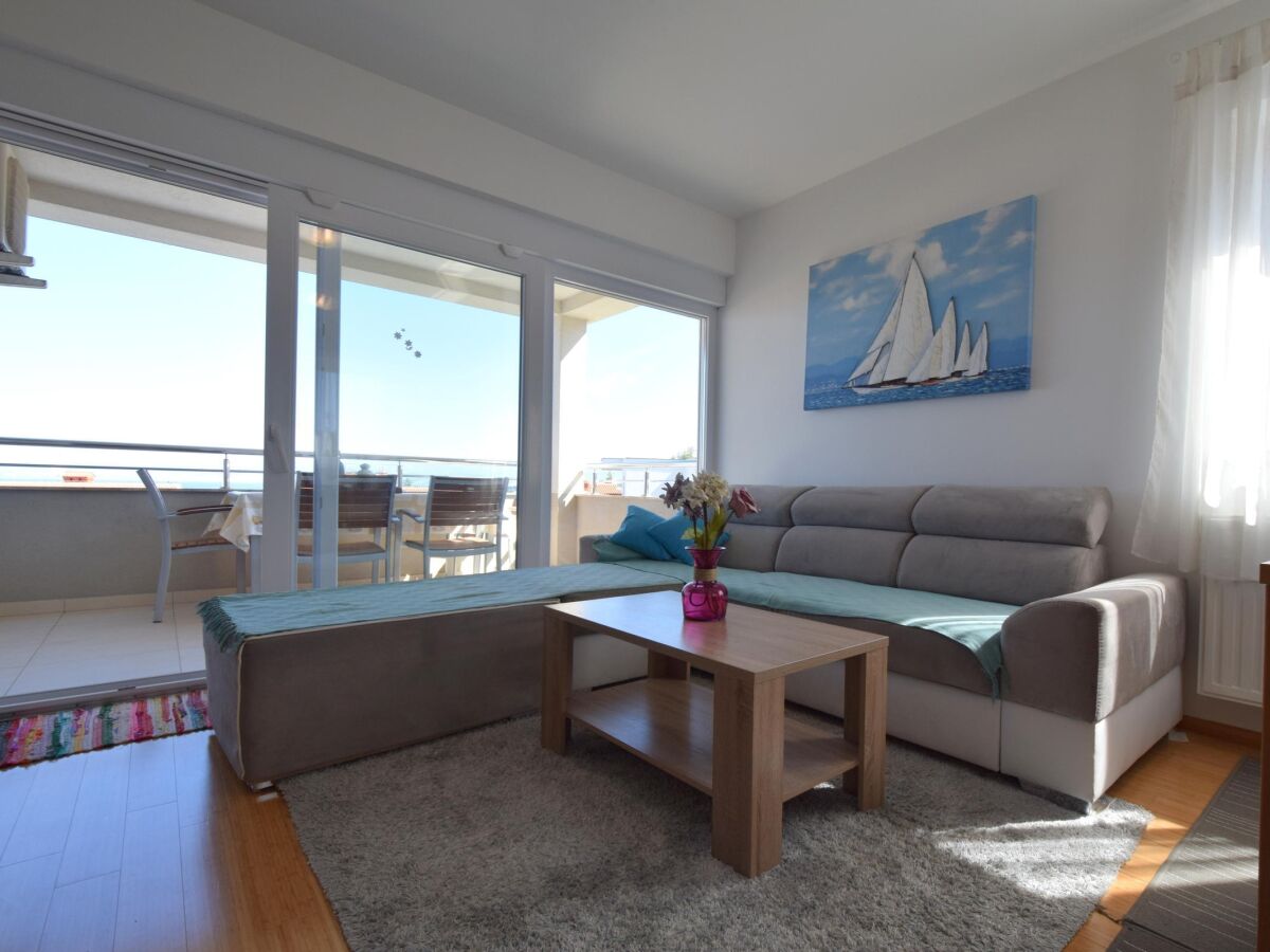 Apartment Two bedroom apartment with terrace Vantačići, Krk A-19386-a - Outdoor photo 3