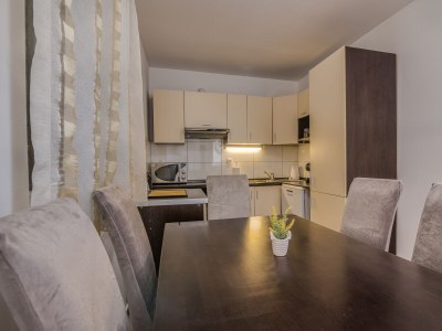 Apartment Two bedroom apartment with terrace Čižići, Krk A-19417-a - Outdoor photo 7