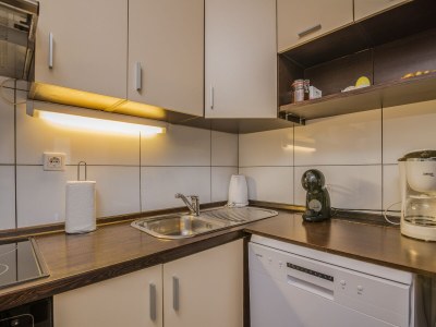 Apartment Two bedroom apartment with terrace Čižići, Krk A-19417-a - Outdoor photo 9