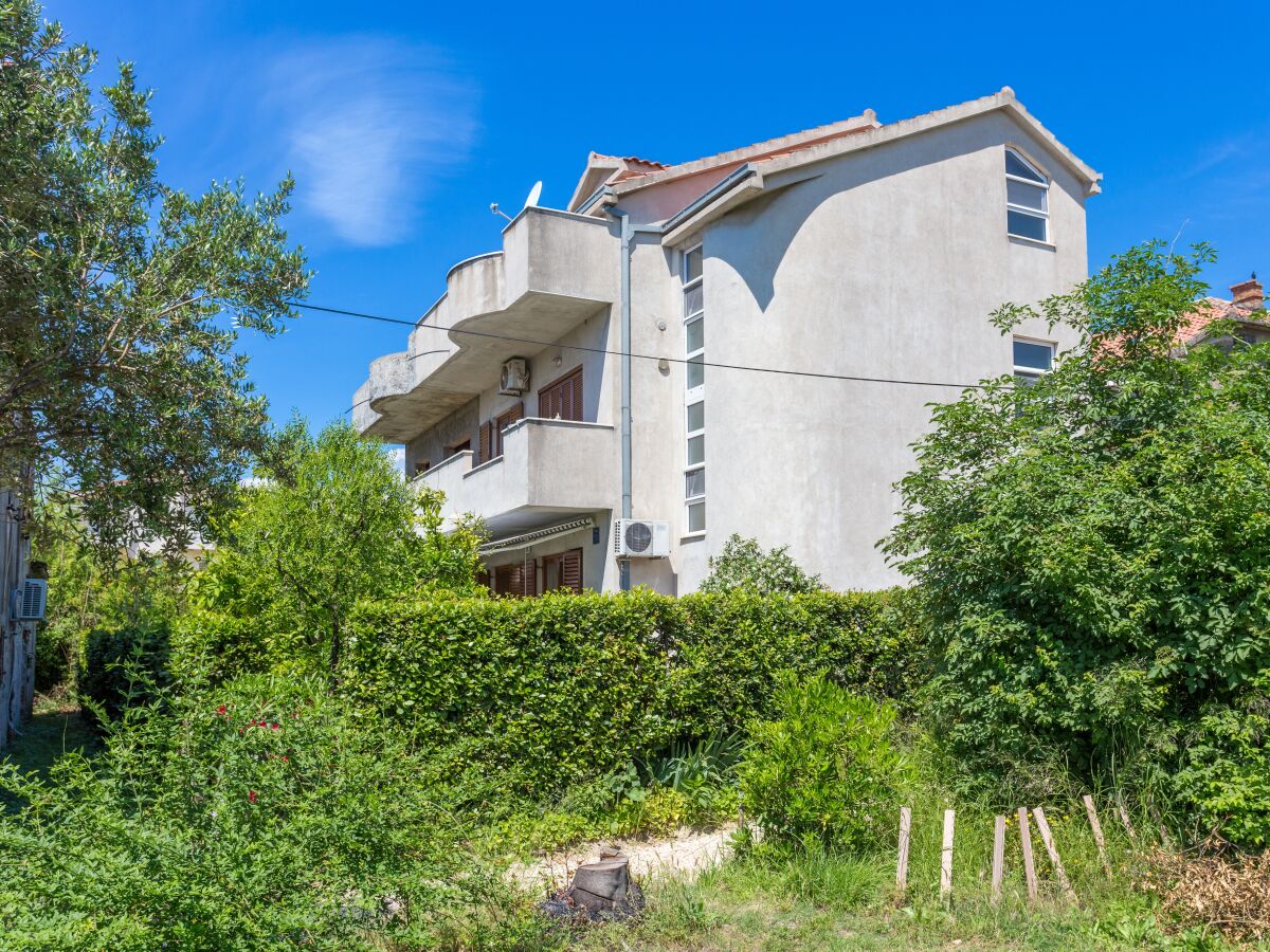 Apartment One bedroom apartment with terrace Kaštel Stari, Kaštela A-20999-a - Outdoor photo 2