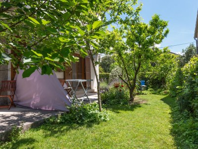 Apartment One bedroom apartment with terrace Kaštel Stari, Kaštela A-20999-a - Outdoor photo 7