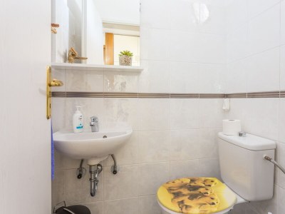 Apartment One bedroom apartment with terrace Kaštel Stari, Kaštela A-20999-a - Outdoor photo 27