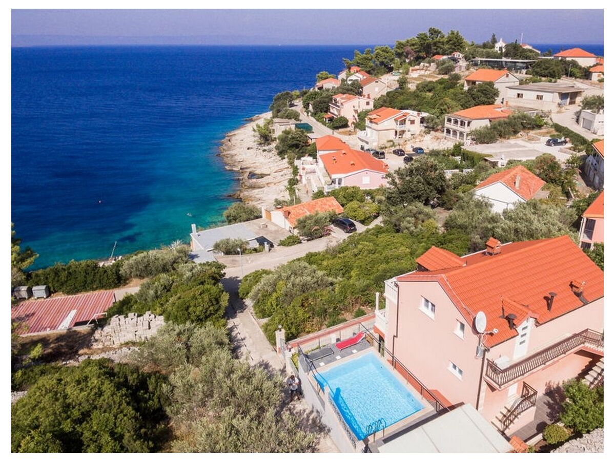 Holiday house Four-bedroom house with terrace and sea view Prigradica, Korčula K-21022