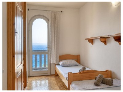 Holiday house Four-bedroom house with terrace and sea view Prigradica, Korčula K-21022 - Outdoor photo 32