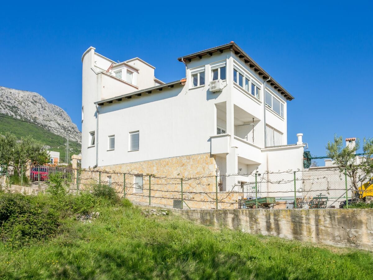 Apartment Three bedroom apartment with terrace and sea view Kaštel Kambelovac, Kaštela A-21027-a - Outdoor photo 3