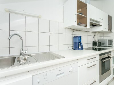 Apartment Three bedroom apartment with terrace and sea view Kaštel Kambelovac, Kaštela A-21027-a - Outdoor photo 8