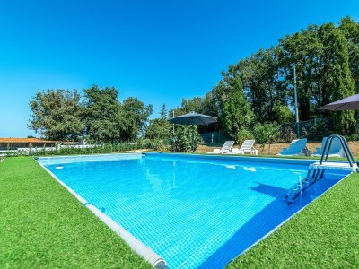 Holiday house Four-bedroom house with terrace Medulin K-21049 in Medulin - Holiday house