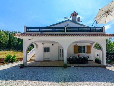 Holiday house Four-bedroom house with terrace Medulin K-21049 - Outdoor photo 5