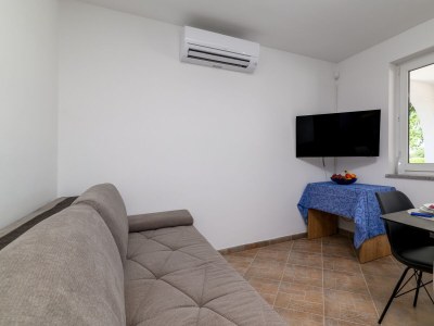 Holiday house Four-bedroom house with terrace Medulin K-21049 - Outdoor photo 13