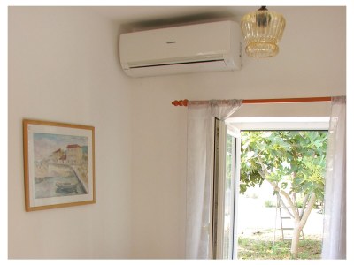 Apartment Apartments by the sea Vinišće, Trogir - 11003 - Outdoor photo 9