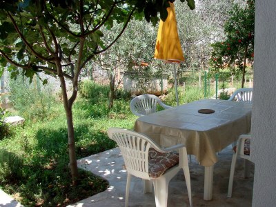 Apartment Apartments by the sea Vinišće, Trogir - 11003 - Outdoor photo 17