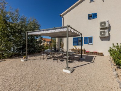 Holiday house Comfortable and spacious house with terrace and sea view Zečevo Rtić, Rogoznica K-21157 - Outdoor photo 11