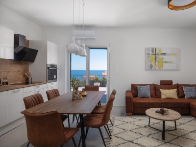 Holiday house Comfortable and spacious house with terrace and sea view Zečevo Rtić, Rogoznica K-21157 - Outdoor photo 26